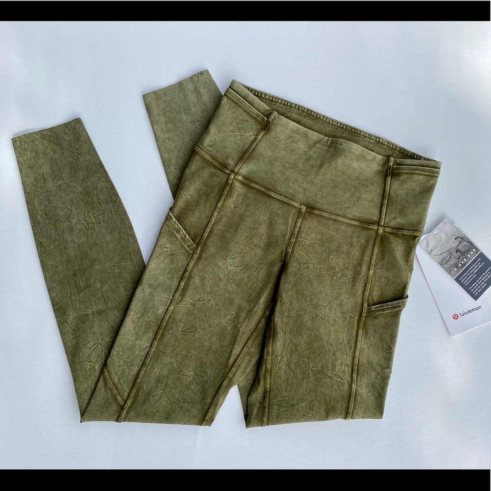 SOLD NWT Lululemon Fast and Free Tight 25” - Picture 7 of 14